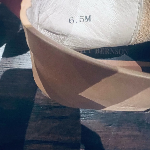 Matt Bernson sandals, size 6.5. - Picture 7 of 7